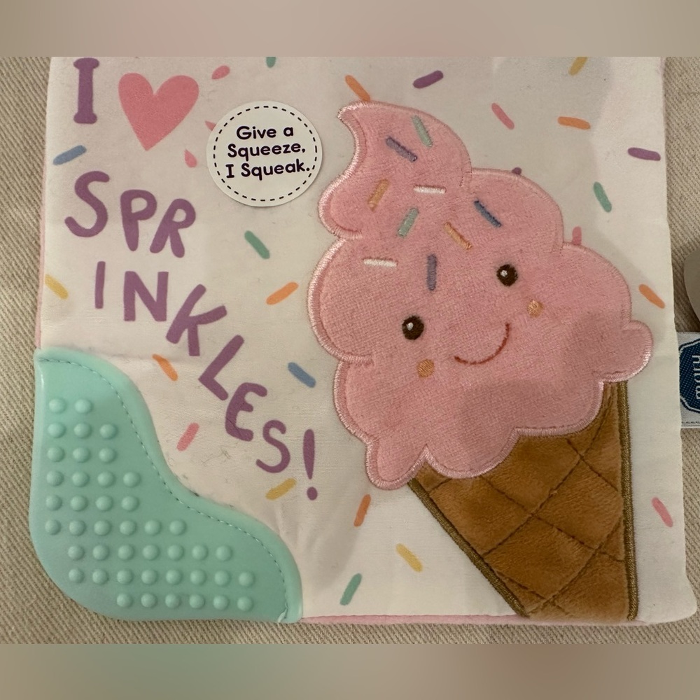 🤍 NWT Mary Meyer Sweet Soothie Sprinkles Ice Cream Crinkle Teether – 6×6″ - Picture 3 of 8